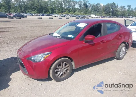 2018 Toyota Yaris Ia z USA, uszkodzony, nr VIN 3MYDLBYV0JY326409